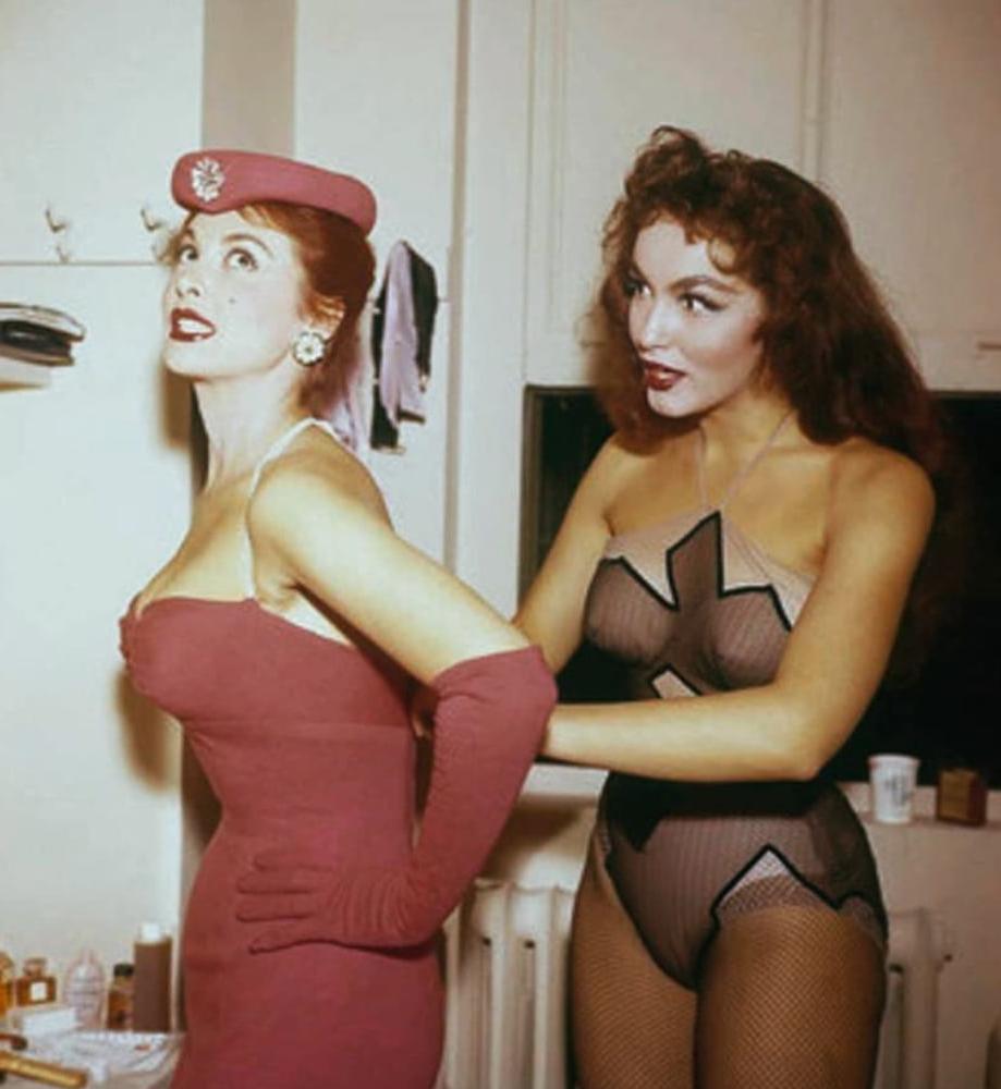 25P Vintage babes 2