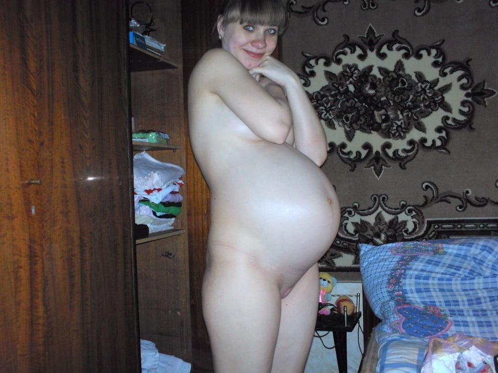 25P Pregnant and Still Sexy 174