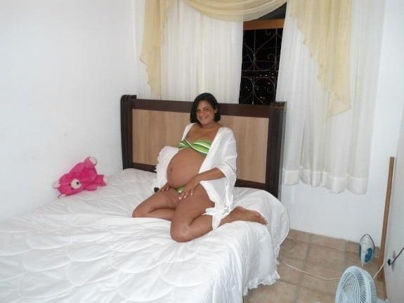 25P Pregnant and Still Sexy 172