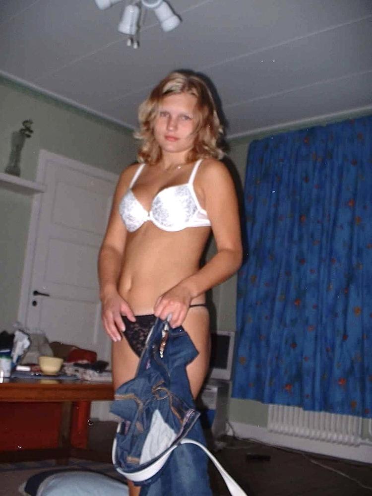 25P Sexy Slutty Big Tit Teen Spreads Furry Holes For Boyfriend