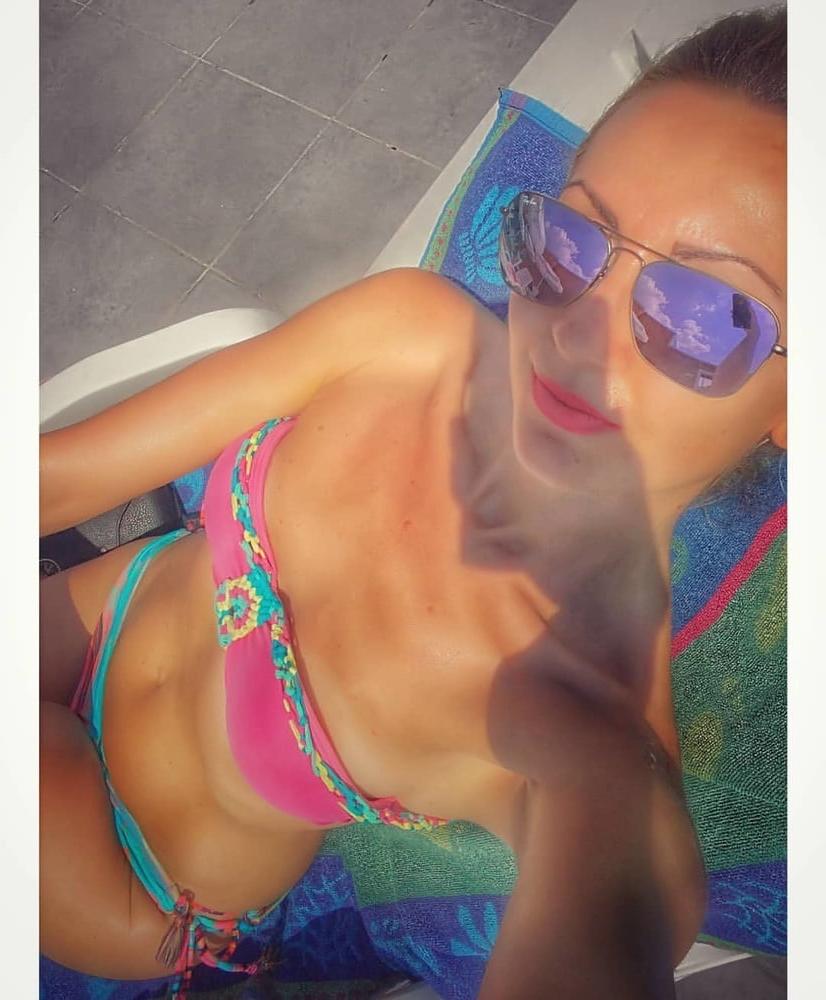 12P exhibitionist turkish milf