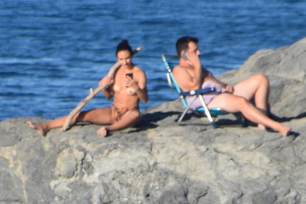 14P MY FAVOURITE SUNBATHING SPOT REVISITED