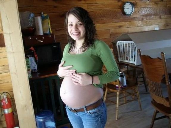 25P Young Pregnant Teens 109