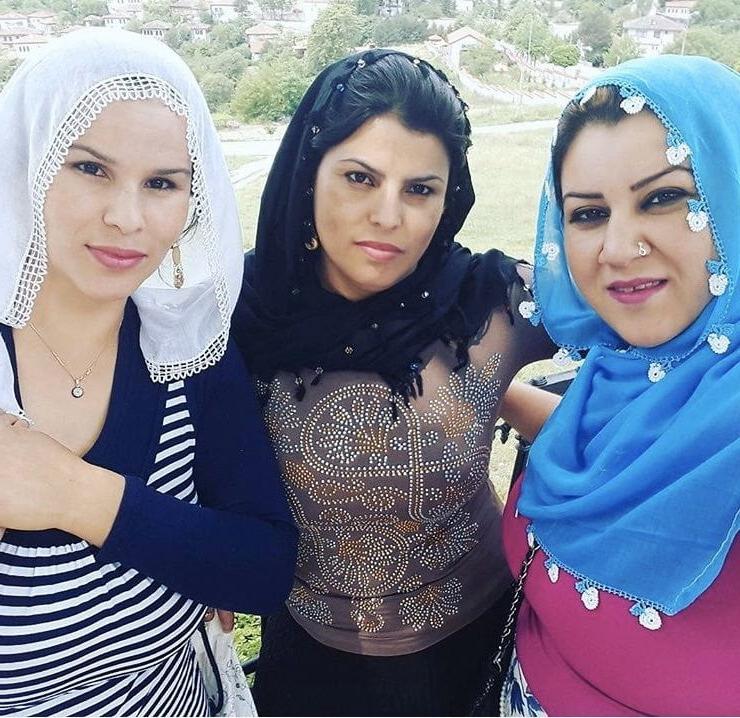 13P Turkish Mature Hijab (NON-Porn)