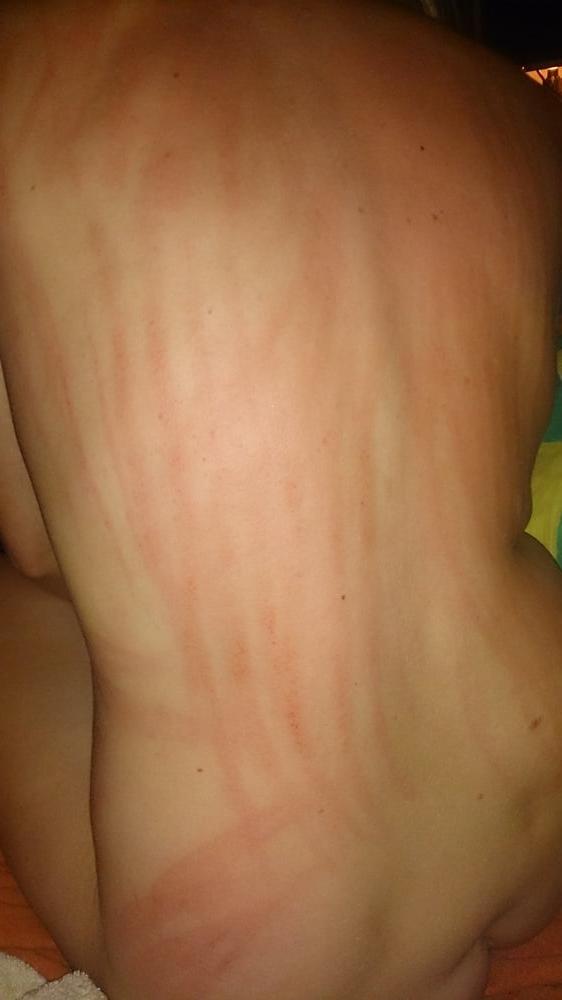25P Submissive blonde loves to swallow and to be exposed