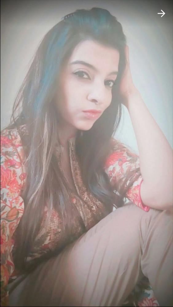 25P Sexiest babe with banging body