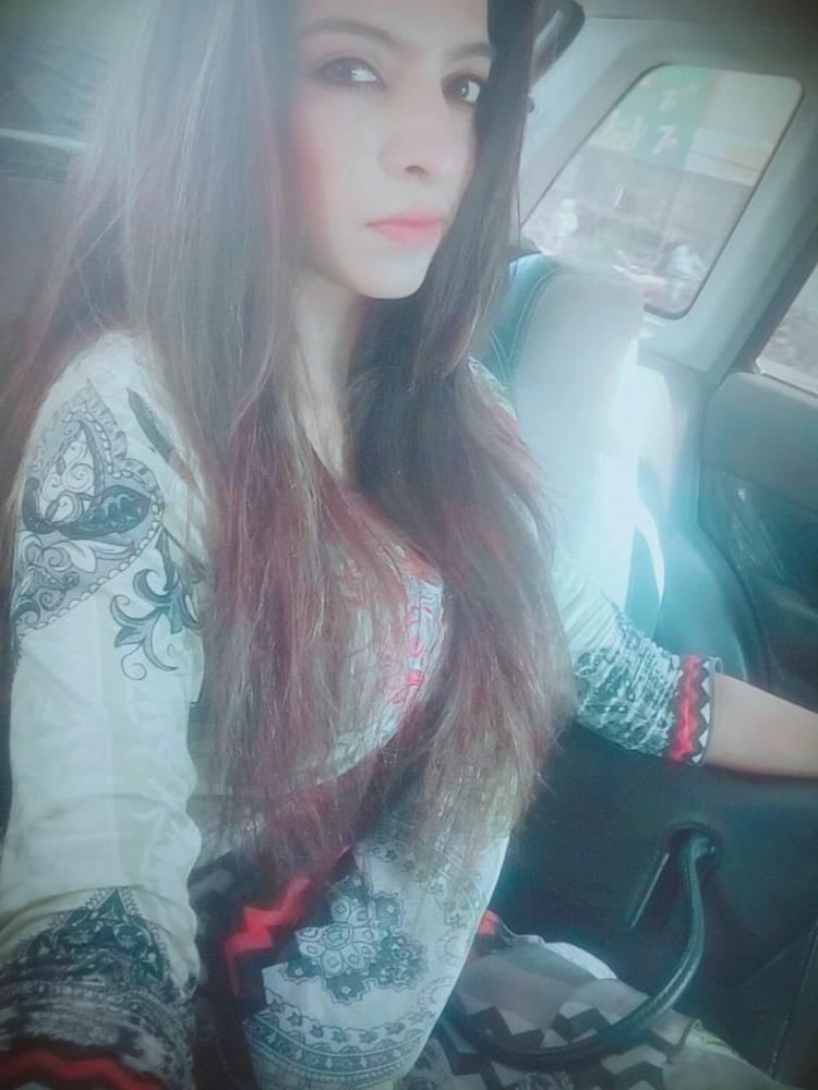 25P Sexiest babe with banging body