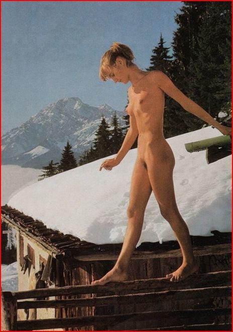 25P Naked people of vintage photos Vol. 29