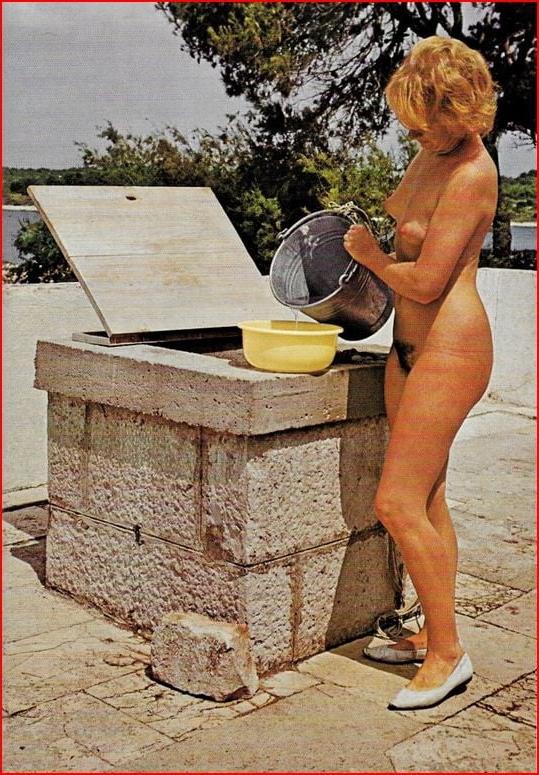 25P Naked people of vintage photos Vol. 29