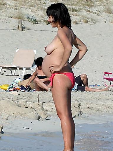 25P pregnant bikini beach milfs
