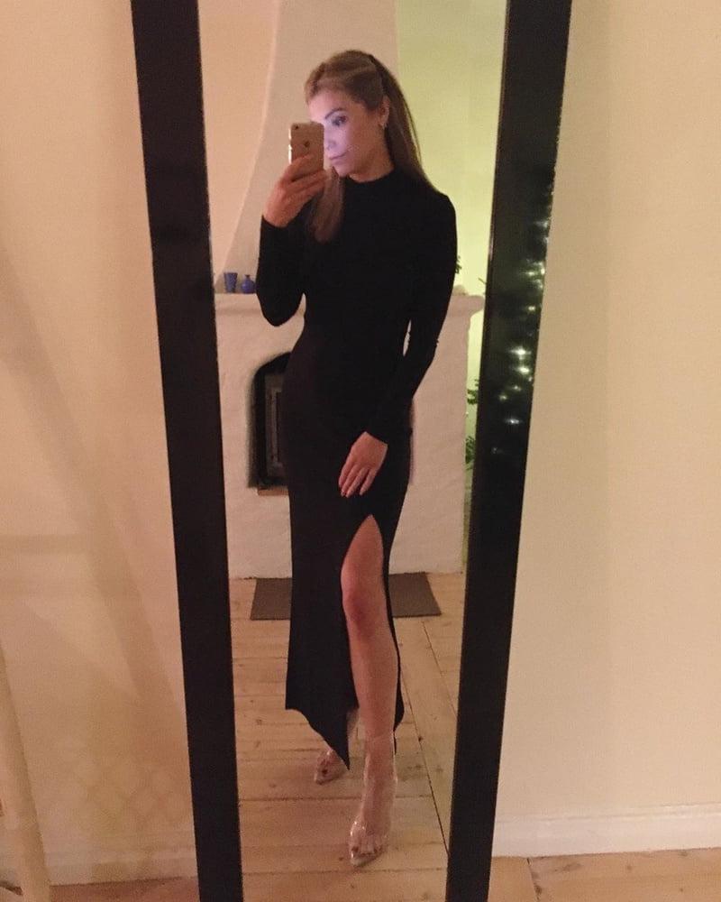 25P Swedish MILF