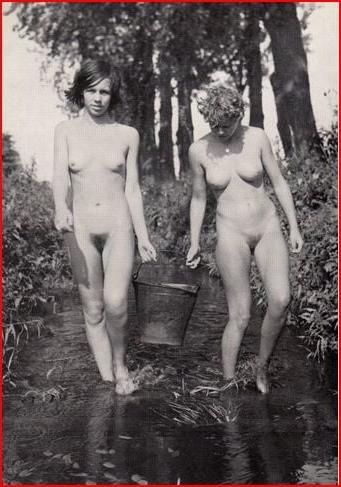 25P Naked people of vintage photos Vol. 28