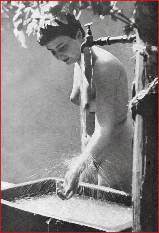 25P Naked people of vintage photos Vol. 28