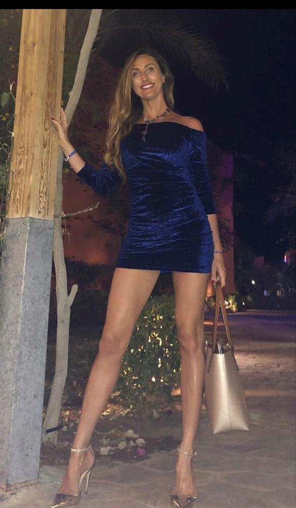 25P Italian MILF Silvia