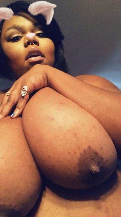 9P Young bbw big balloon tits