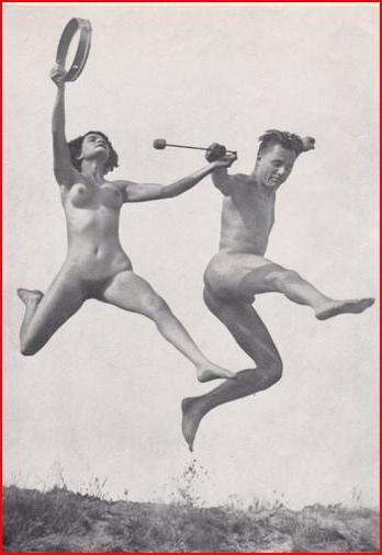25P Naked people of vintage photos Vol. 27