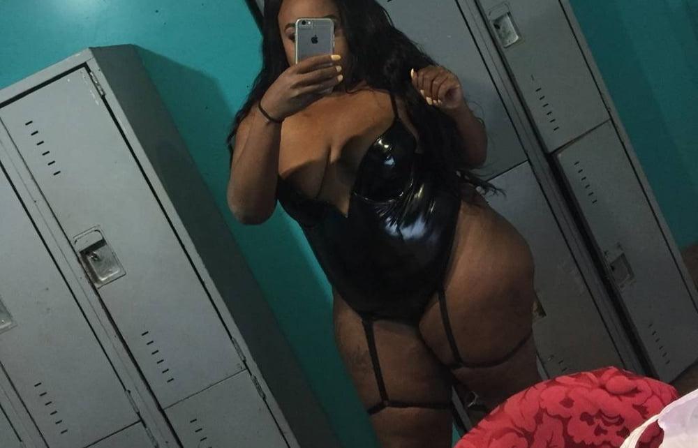 16P women who tied me up so men can fuck me freely