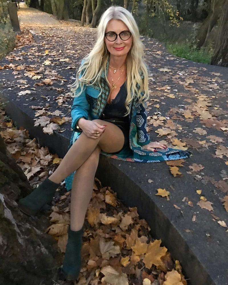 25P Mature polish cock hound Agnieszka