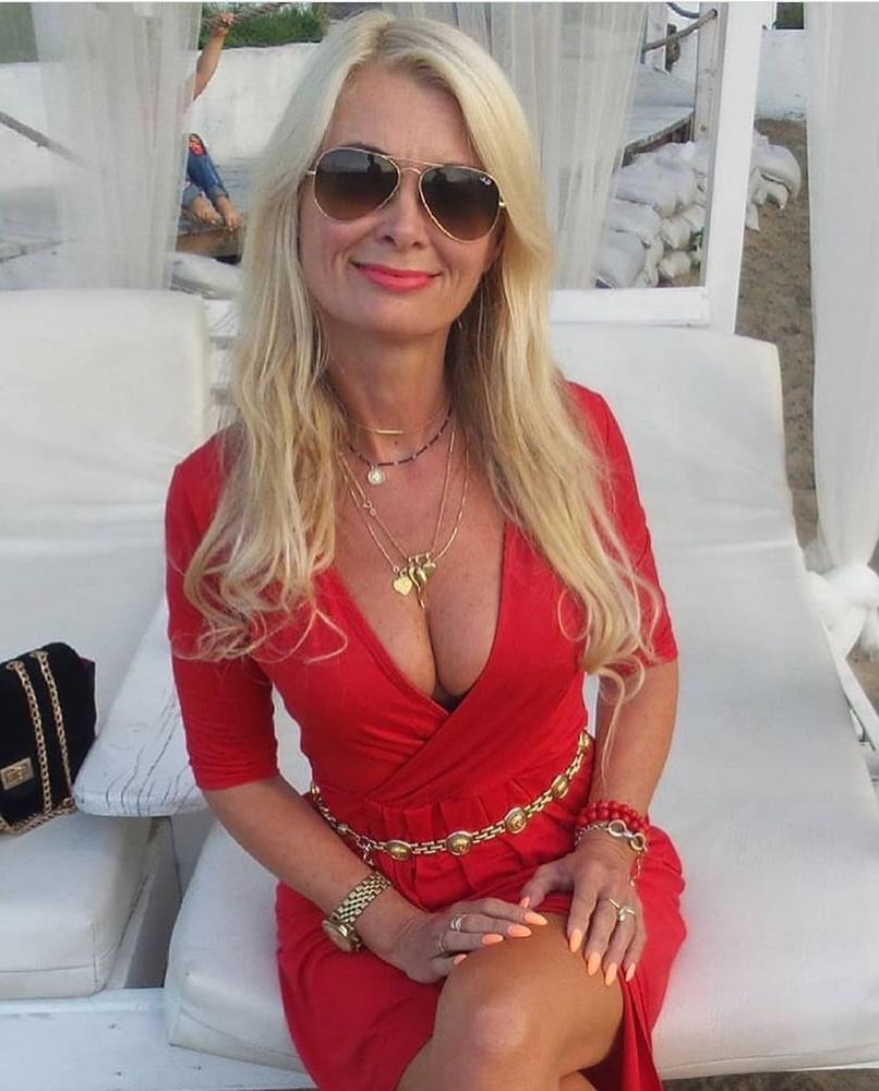 25P Mature polish cock hound Agnieszka