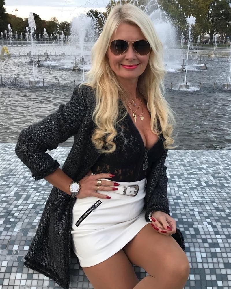 25P Mature polish cock hound Agnieszka