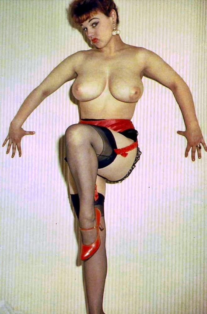 25P Lorraine Burnett - Vintage &amp; Retro