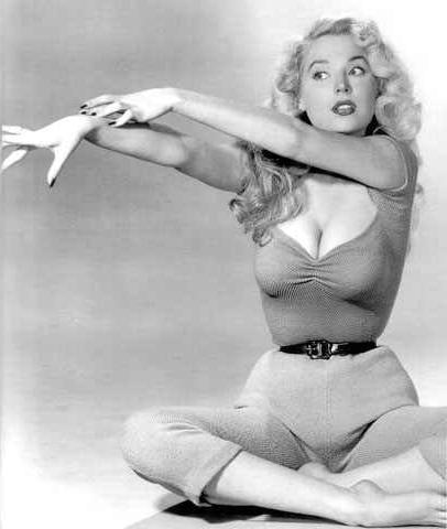 25P Betty Brosmer - Vintage &amp; Retro