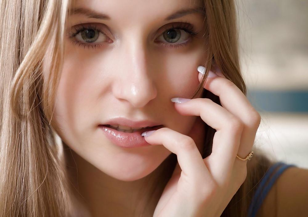 19P CUTE, YOUNG AND SO BEAUTIFUL 64