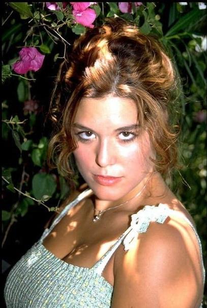 25P Italian Hottie Ashley Orange AKA Annika AKA...
