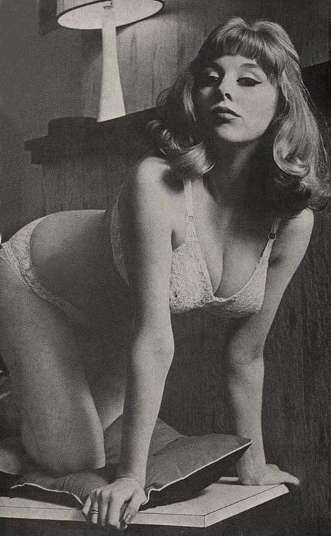 19P Christine Carter - Vintage &amp; Retro
