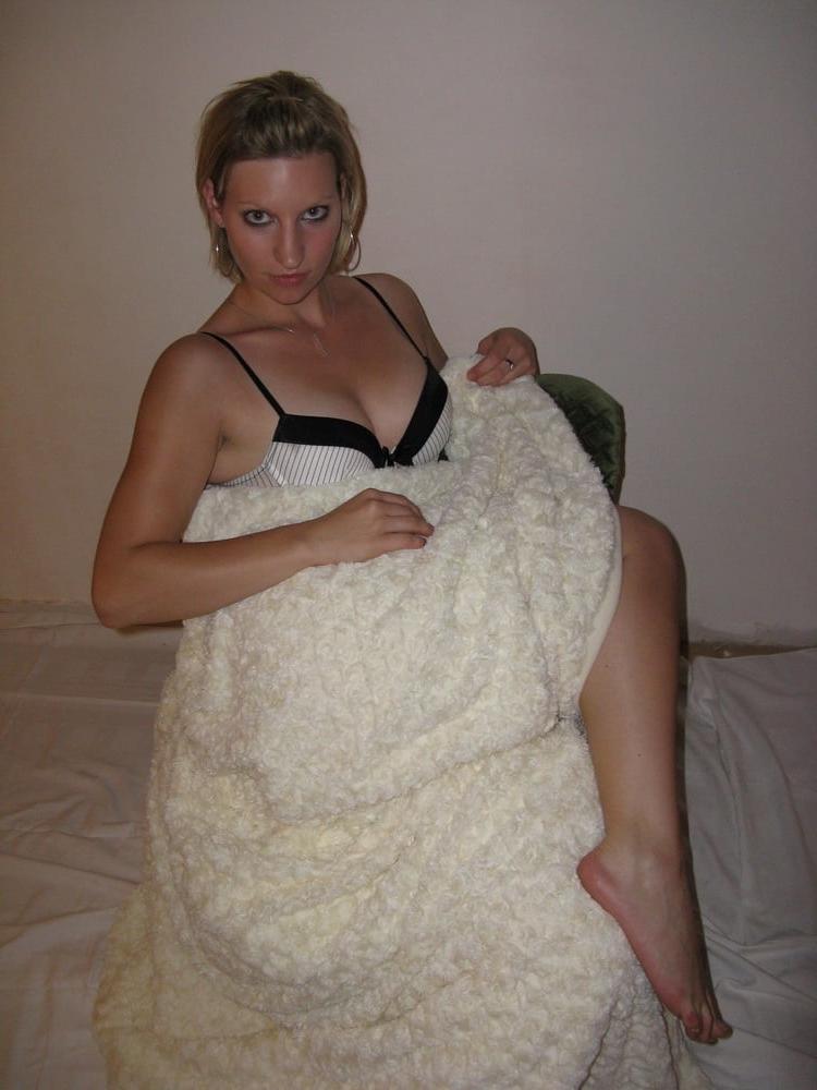 25P Sexy pregnant girl