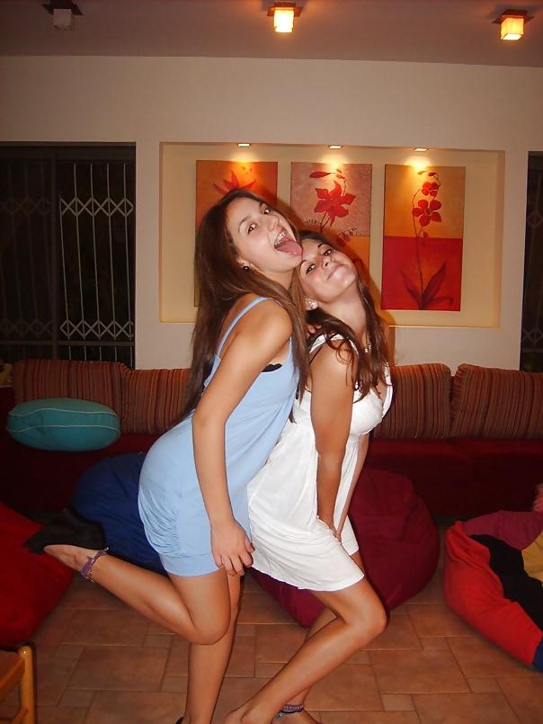 25P 100% Israeli Chicks (02) - 24.06.10