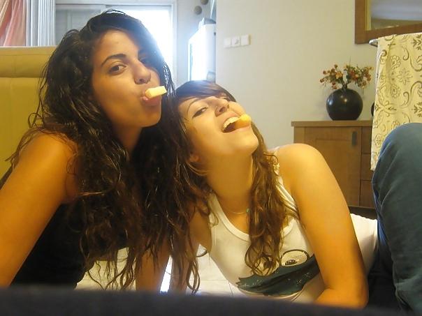 25P 100% Israeli Chicks (02) - 24.06.10
