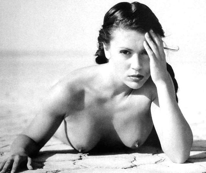 25P Alyssa Milano