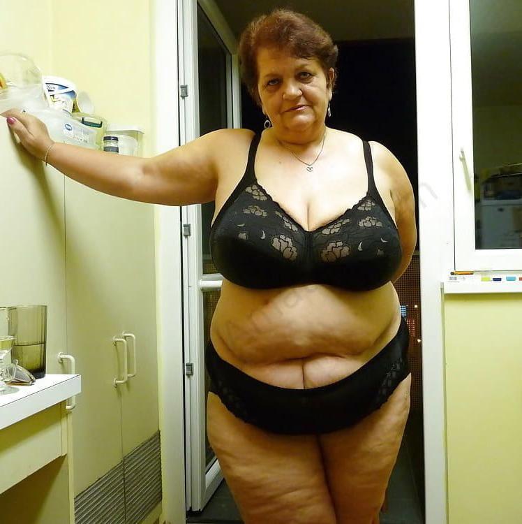 20P BBW - Mature - Lingerie 3