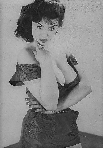 25P Rosa Dolmai (Eve Eden) - Vintage &amp; Retro