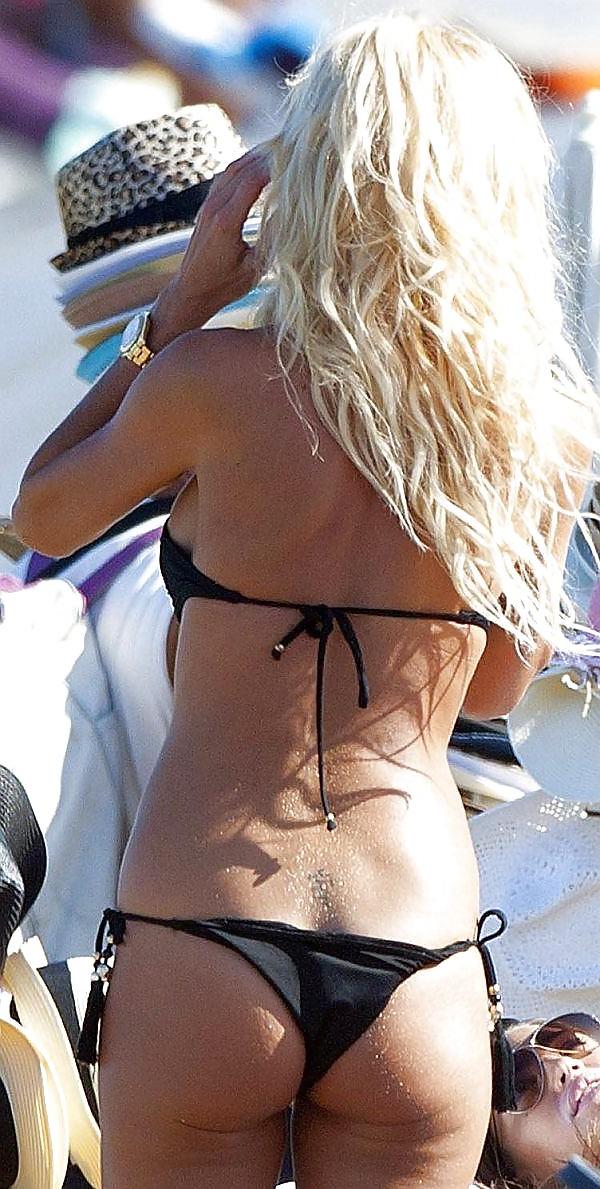 16P Celebrity Asses