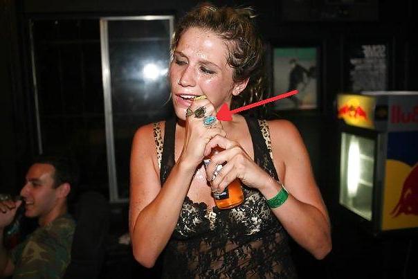 4P Ke$ha covered in cum! Proof!