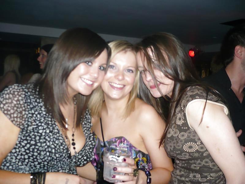 7P Big tited slut dressed and undressed
