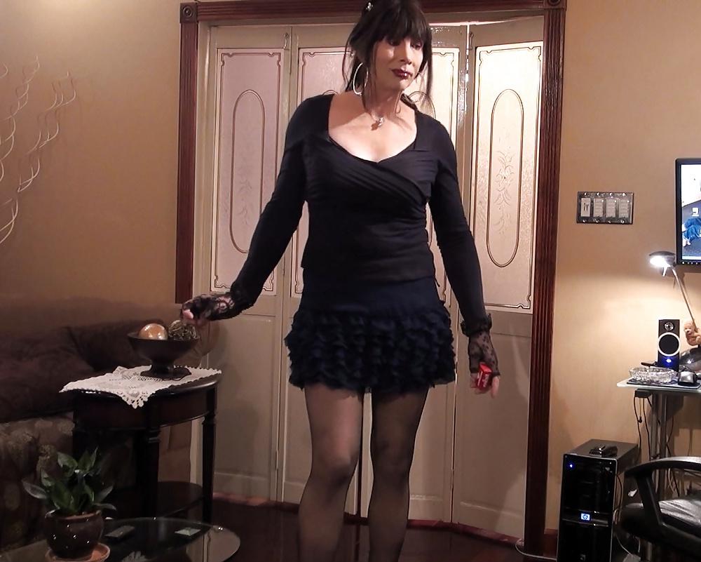25P Tramping in the motel on oct- 12- 2011  video comeing soon