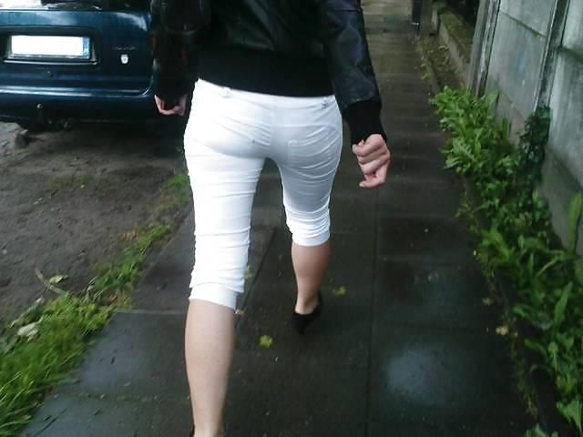 8P Sexy Black and White Polish Ass.