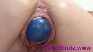 25P PUSSY INSERTION