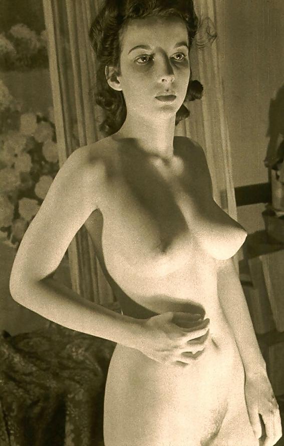 25P Vintage Tits & Pussy 1