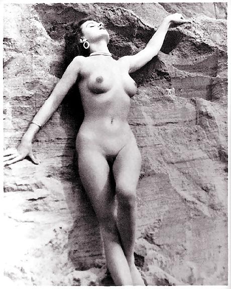 25P Vintage Tits & Pussy 4