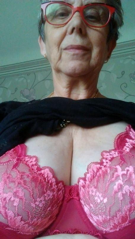 25P GILF MIX 8