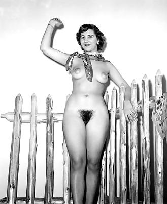 25P Vintage Tits & Pussy 2