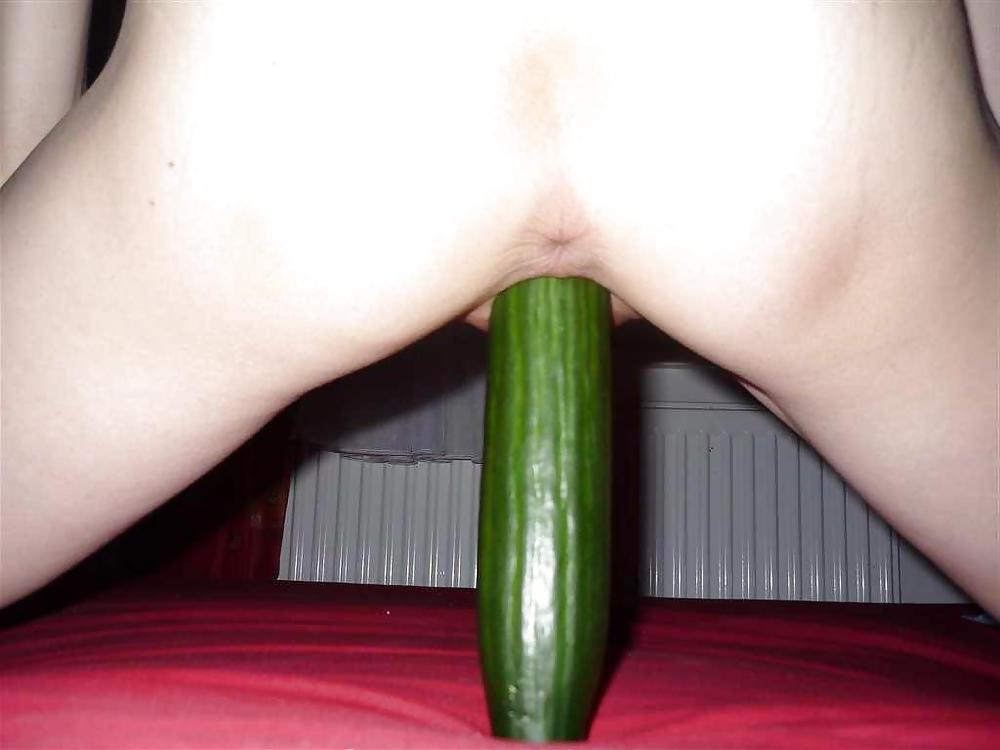 25P CUCUMBER SLUT