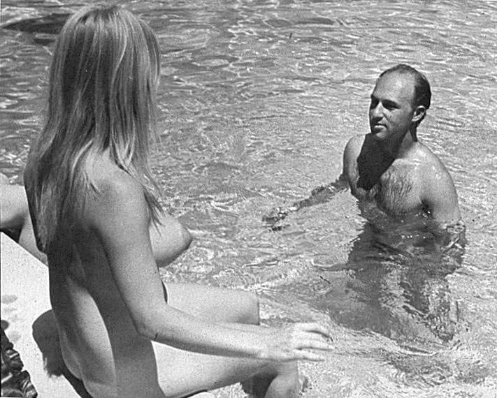 25P Naked people of vintage photos Vol. 24