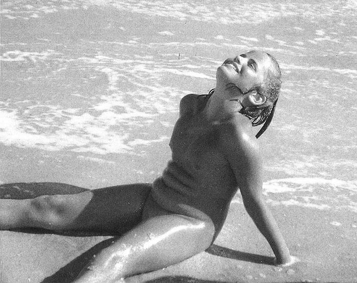 25P Naked people of vintage photos Vol. 24