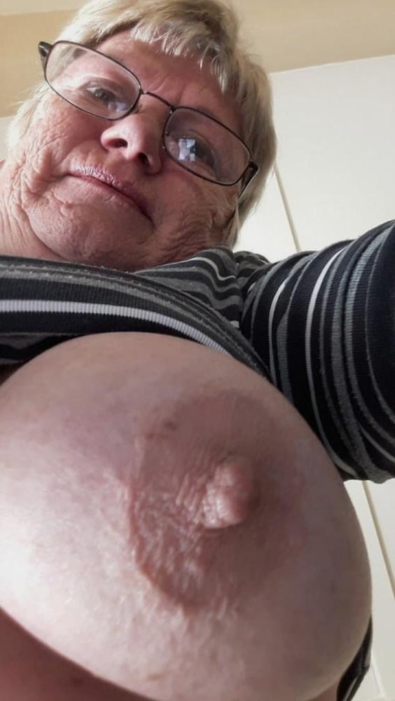 25P Favorite big Nipples Granny