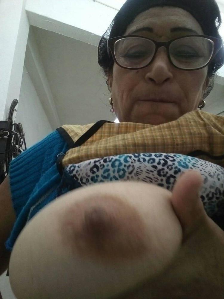 25P Favorite big Nipples Granny